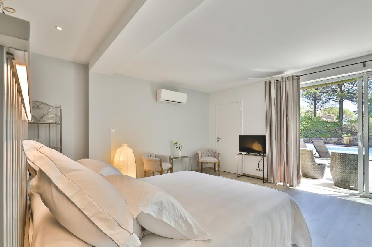 Quintessence Provence Bed & Breakfast Goult Exterior photo
